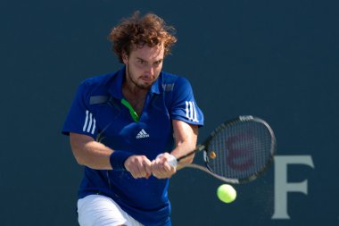 ernests gulbis oyun sırasında eylem