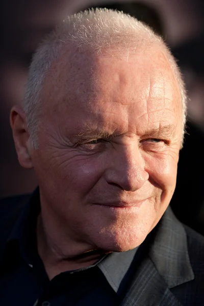 Anthony hopkins kommt zur los angeles premiere — Stockfoto