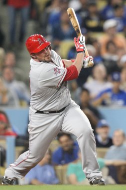 Bobby wilson Top hits ama ne yazık ki o ilk başta oyun sırasında dışarı atılır