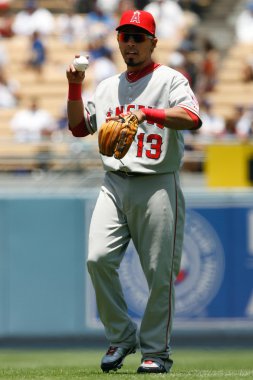 oyun başlamadan önce maicer izturis ısıtır