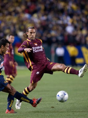 jorge damian zamogilny topu önünde bir ayak InterLiga 2010 sırasında getting maç