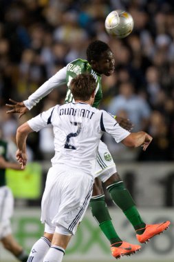 Kalif alhassan ve todd dunivant eylem sırasında major league soccer oyunu