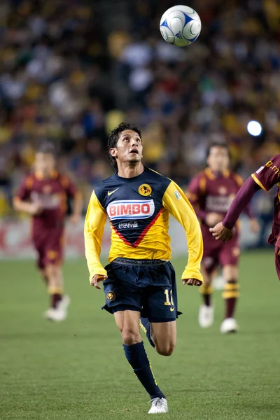 Angel eduardo reyna v akci během zápasu interliga 2010 — Stock fotografie