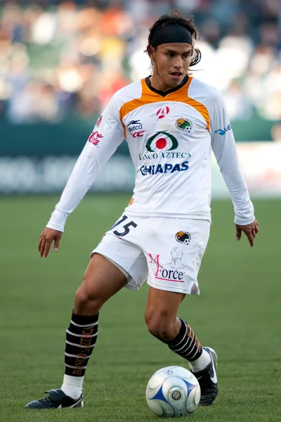 Gerardo Flores em ação durante o jogo da InterLiga 2010 — Fotografia de Stock