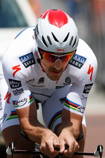 Fabian Cancellara cavalca la sua cronometro attraverso il centro di Los Angeles — Foto Stock