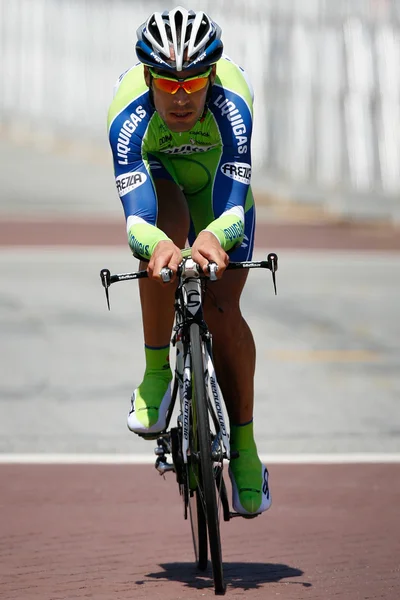 Manuel Quinziato rides his time trial throughout downtown Los Angeles — Stock Photo, Image