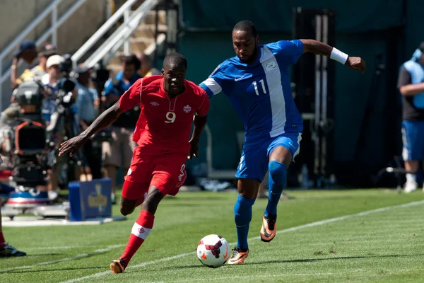 Tosaint Ricketts del Canada e Yoann Arquin della Martinica — Foto Stock