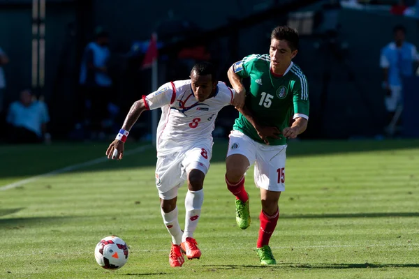 Marcos Sanchez of Panama and Efrain Velarde of Mexico — Stock Photo, Image