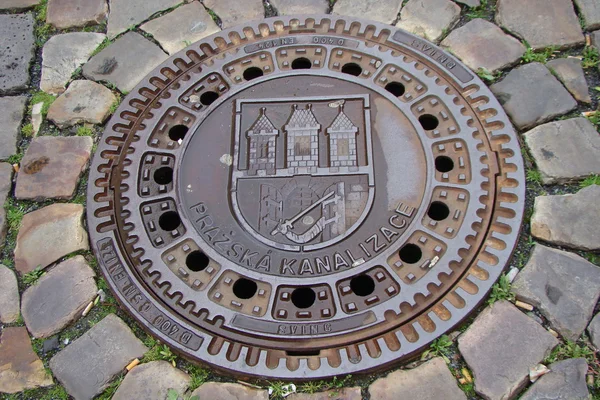 Prague. Manhole on the pedestrian street — Stock Photo, Image