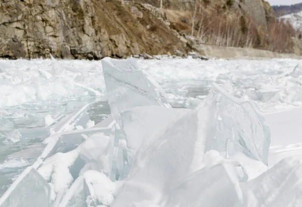 Lago Baikal ghiacciato. Le creste di ghiaccio — Foto Stock