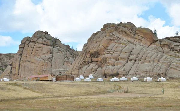 Yurt recreatie in terelj nationaal park, Mongolië — Stockfoto