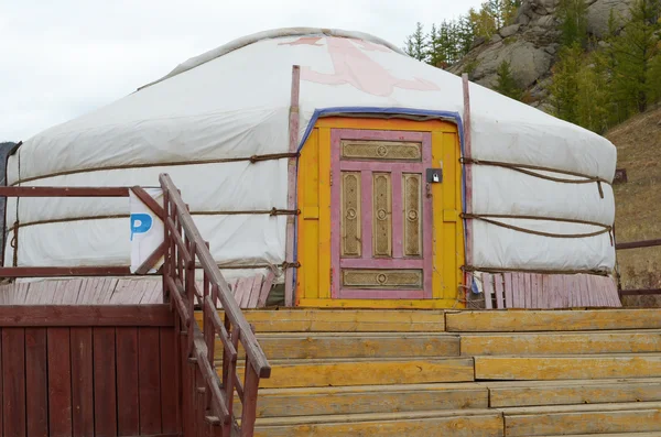 Yurt. Habitação nacional mongol — Fotografia de Stock