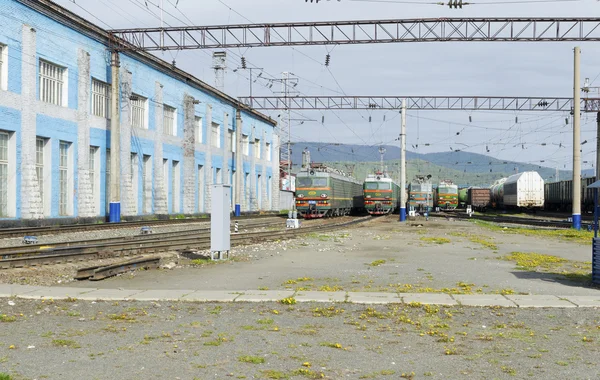 El depósito de locomotoras. St.Slyudyanka, región de Irkutsk —  Fotos de Stock