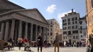 zaman atlamalı Pantheon, Roma, İtalya'nın ünlü anıt