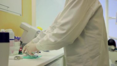 diş hekimi ziyaret genç kadın diş Studio