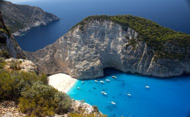 zakynthos'daki navagio plajı