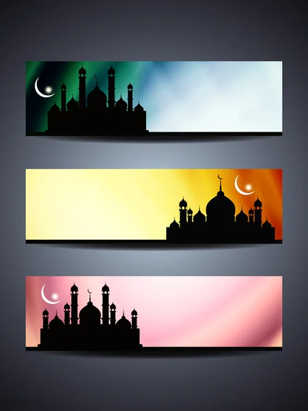 Набор религиозного заголовка или знамена для рамадана и эида с красочным фоном и мечетью . — стоковый вектор