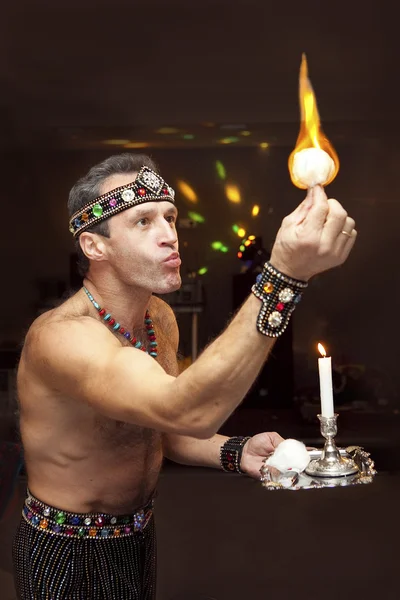 meyve yanma ile Derviş