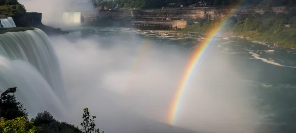 Rainbow at Niagara Falls — Stock Photo, Image