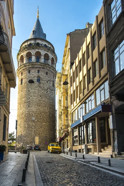 Hermosa vista de la torre de Galata en la mañana, Estambul Imagen de stock