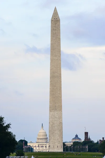 Monumento Wahington e Edifício Capitol em Washigton DC — Fotografia de Stock