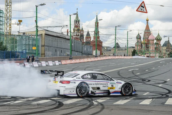 Profesionální dtm automobilový závodník andy priaulx — Stock fotografie