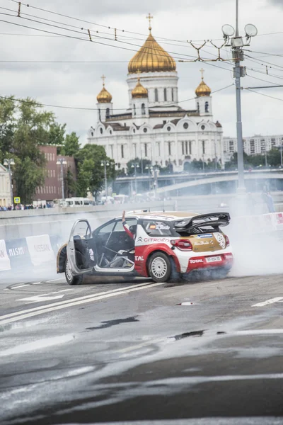Piloto profesional del WRC Daniel Sordo en Moscú City Racing Circle —  Fotos de Stock
