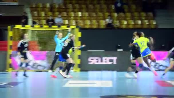 Rostov-on-Don, Russia - October 17, 2020: Handball game Rostov-Don vs Metz France - 2020 2021 Womens EHF Champions League - Group Round — стоковое видео
