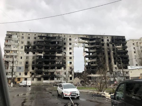 Borodyanka Regione Kiev Ucraina Aprile 2022 Edificio Distrutto Dopo Occupazione — Foto stock gratuita