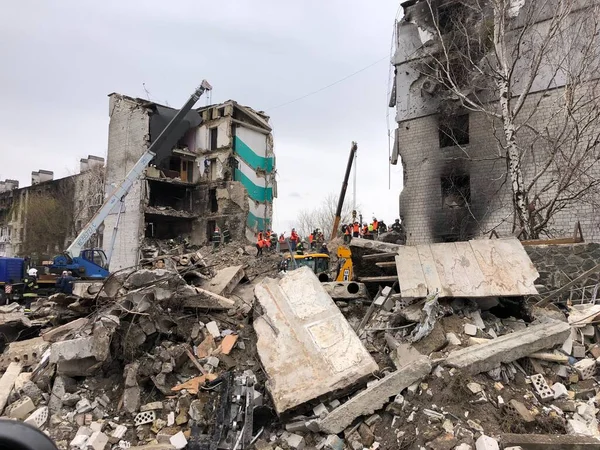 Borodyanka, région de Kiev, Ukraine. 08 avril 2022 : bâtiment détruit après l'occupation russe — Photo de stock