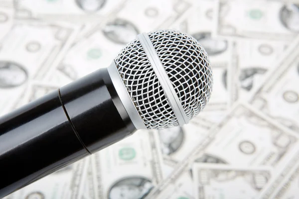 Microphone and money — Stock Photo, Image