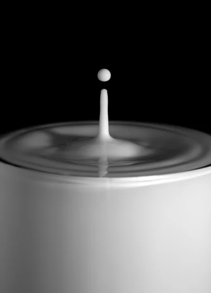 Daling van de melk — Stockfoto