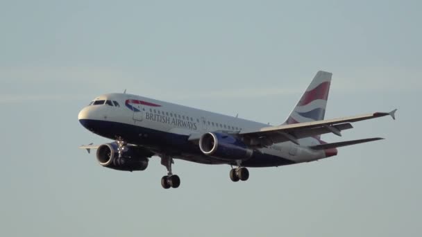 British Airways aterrizaje — Vídeos de Stock