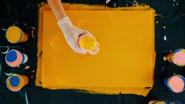 Pintura de arte fluida. Fundo com cores acrílicas líquidas. — Vídeo de Stock