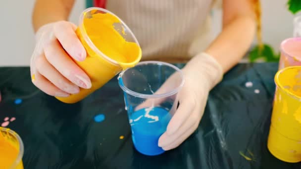 Fluid Art Painting Background Liquid Acrylic Colours Mixed Paints Abstract — Vídeo de stock