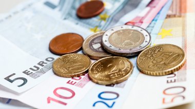para euro sikke ve banknot arka plan