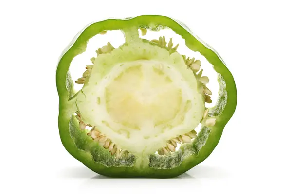 Φέτα φρέσκια πράσινη πιπεριά καμπάνα (πιπεριά) — Φωτογραφία Αρχείου