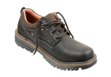 adamın siyah ayakkabı