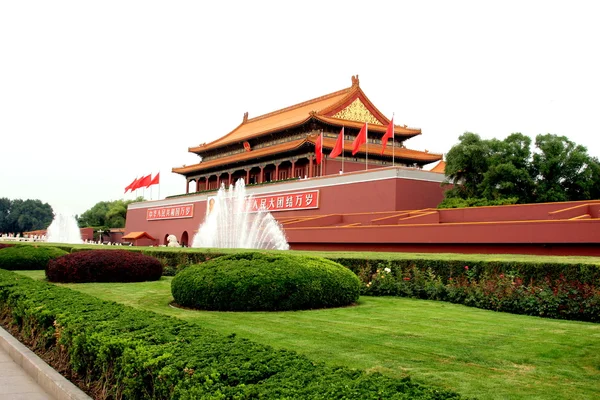 Beijing, China the tiananmen gate — Stock Photo, Image