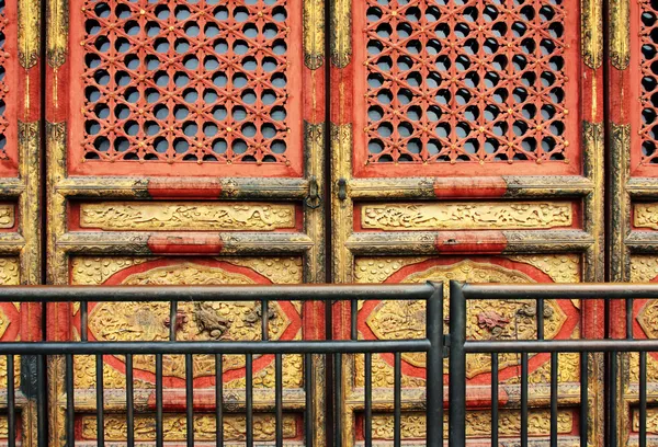 Red door — Stock Photo, Image