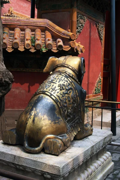 Eski fil heykeli — Stok fotoğraf