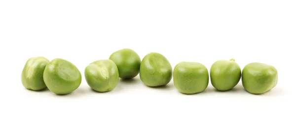 Légumes de pois mûrs. Isolé sur fond blanc — Photo