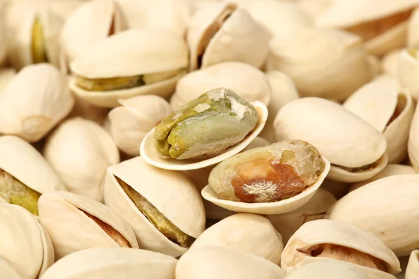 Gezouten pistachenoten — Stockfoto