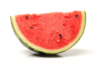 Beyaz arkaplanda karpuz izole