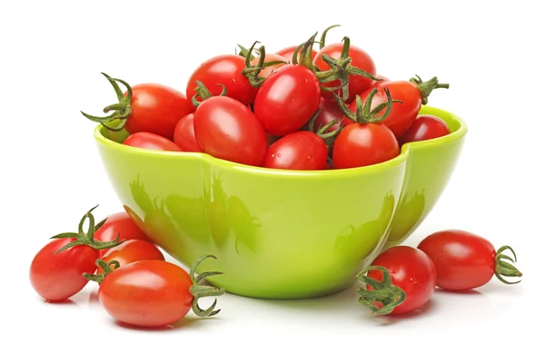 Tomate cereza pequeño —  Fotos de Stock