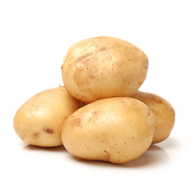 beyaz arkaplanda patates
