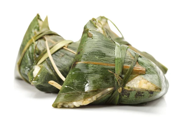 Dumpling de arroz sobre fondo blanco — Foto de Stock