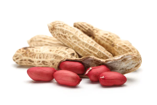 Peanuts on white background — Stock Photo, Image