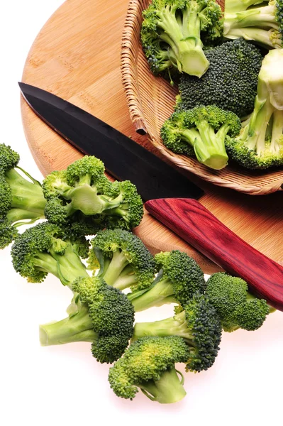Gekookte broccoli klaar voor groene salade — Stockfoto