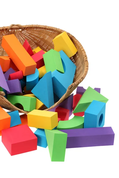 Het speelgoed kasteel van kleur blokken geïsoleerd op een witte achtergrond — Stockfoto